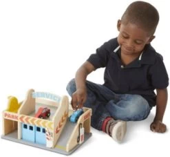 Melissa & Doug Parkhaus Mit Tankstelle Und Waschanlage Aus Holz -Spielwelten Verkauf 11154399 05
