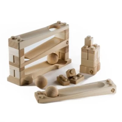 Baumkinder Kugelbahn Holz Ab 1 Jahr Und Stapelturm In Einem Holzspielzeug Vereint - Mini ( 32 Teile) 5 Baumkinder Kugelbahn Holz Ab 1 Jahr Und Stapelturm In Einem Holzspielzeug Vereint - Mini ( 32 Teile) – Bild 3